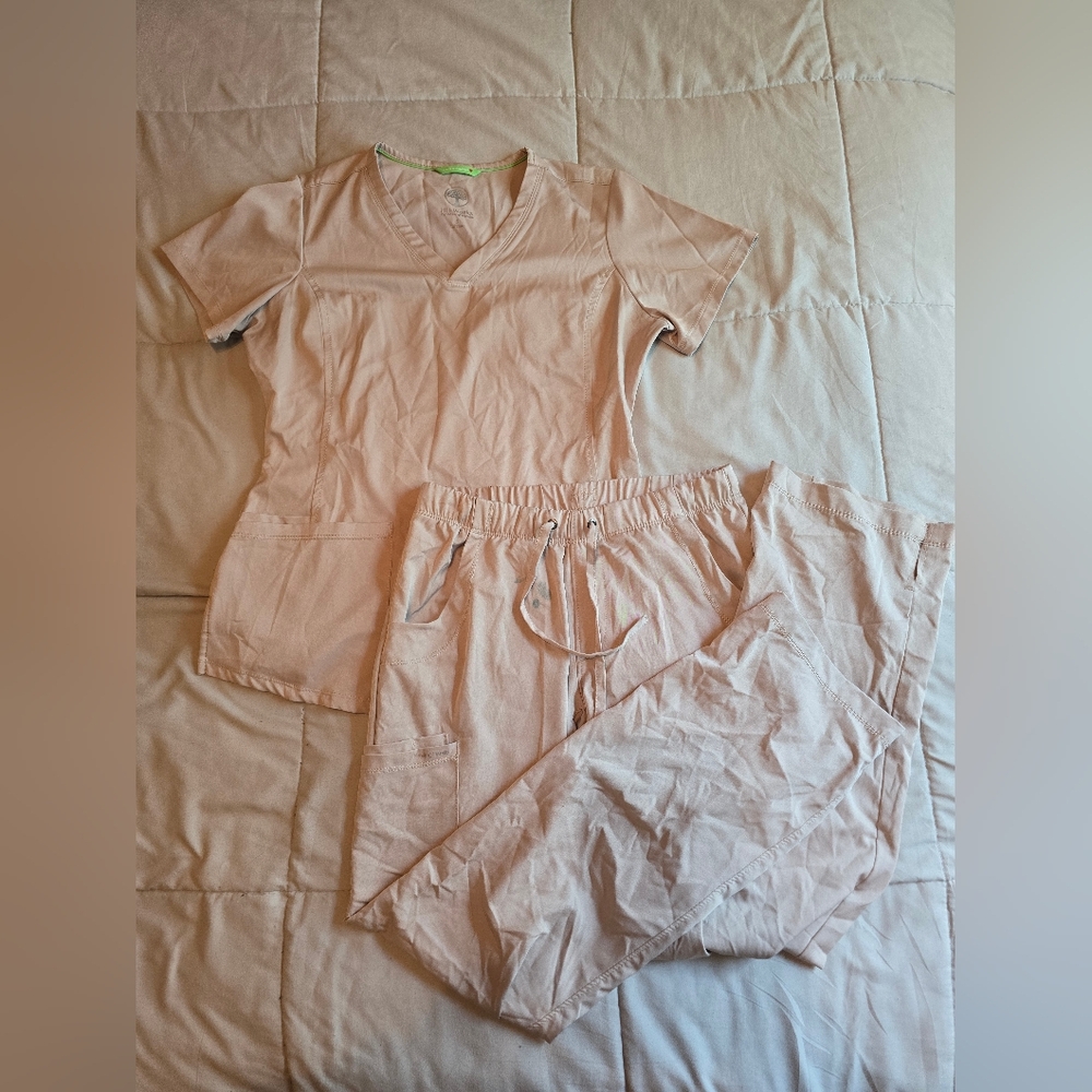 Healing Hands Blush Scrub Top